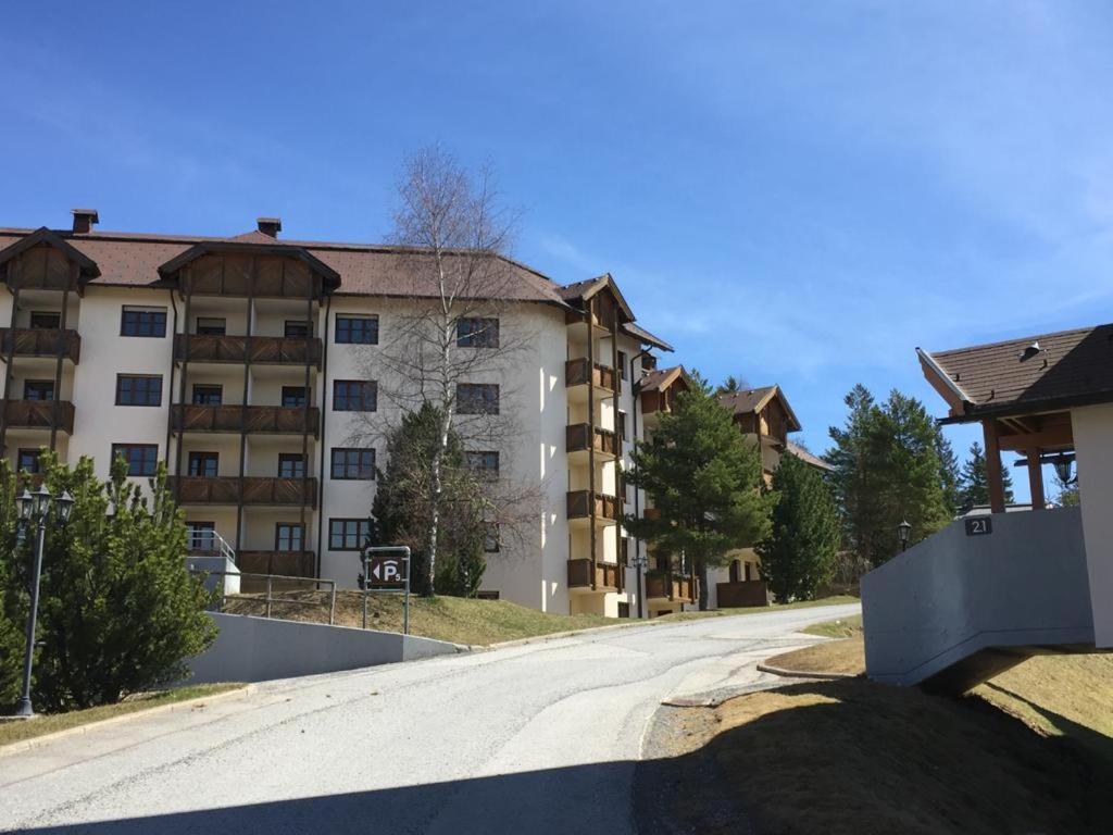 Familienapartment Sonne Und Schnee Kanzelhohe Zewnętrze zdjęcie